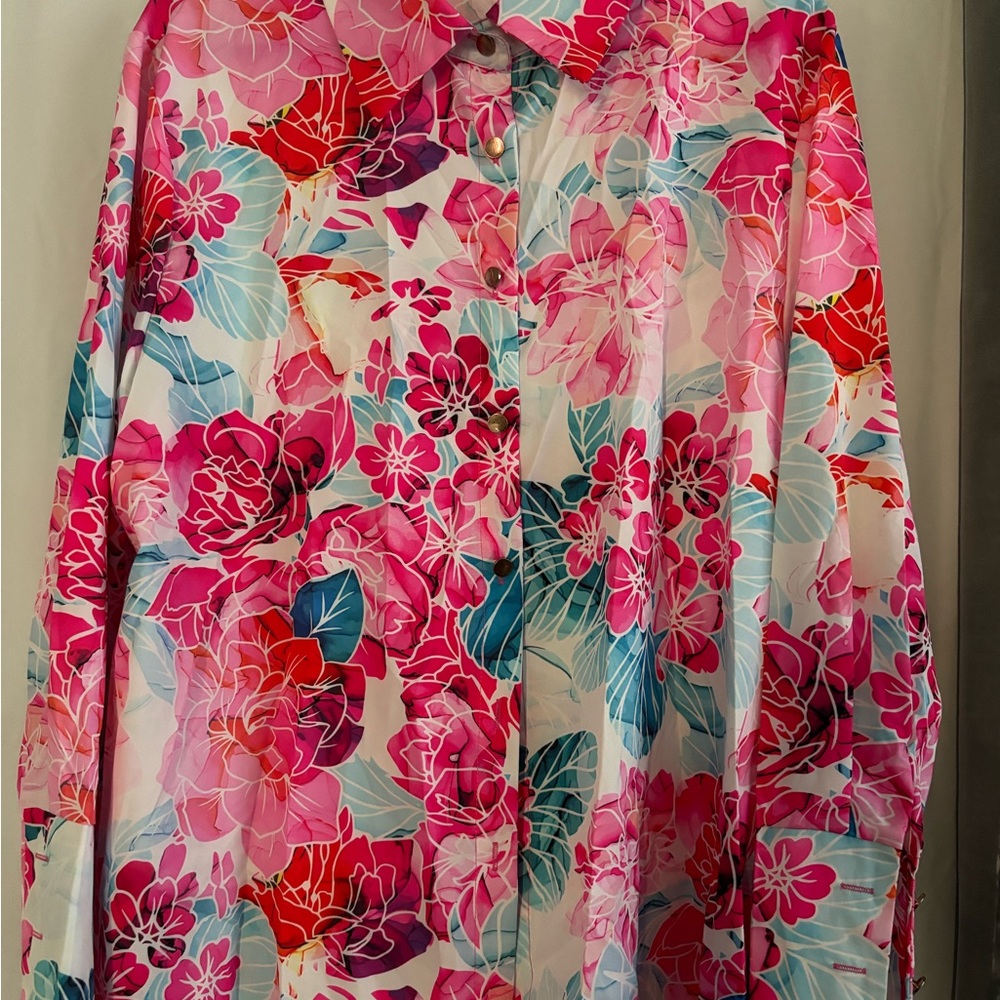 💕Brand New Floral Shirt💕💕